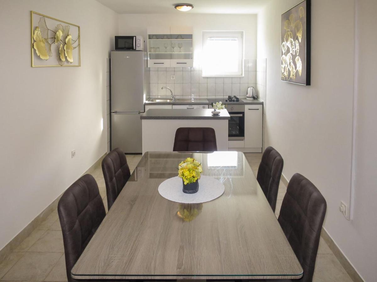 Holiday Home Tone By Interhome Privlaka  Eksteriør bilde